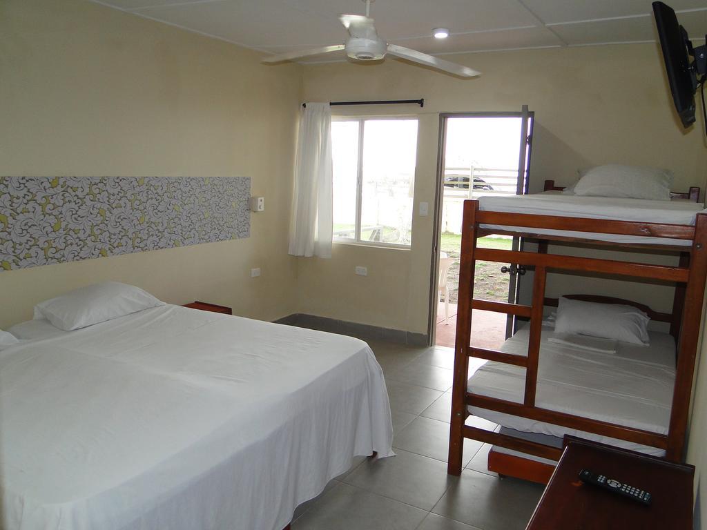 Hotel Nitana Coveñas Kültér fotó