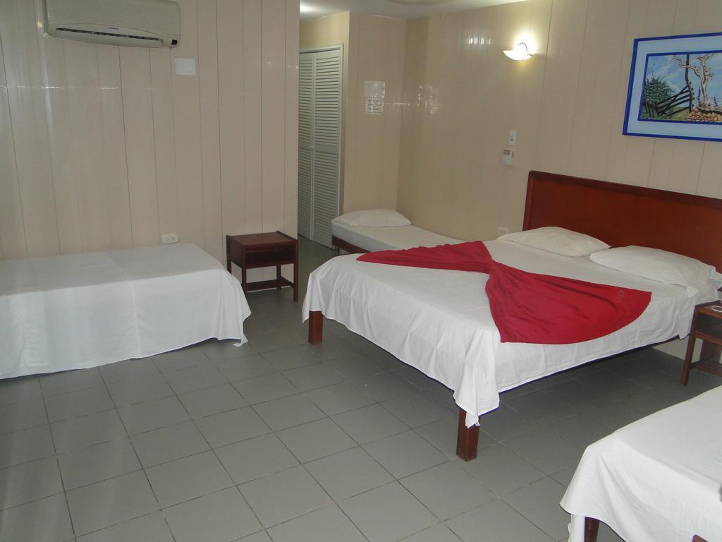 Hotel Nitana Coveñas Kültér fotó