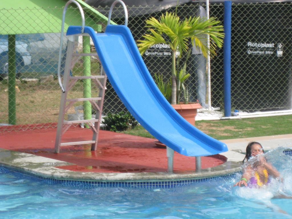 Hotel Nitana Coveñas Kültér fotó