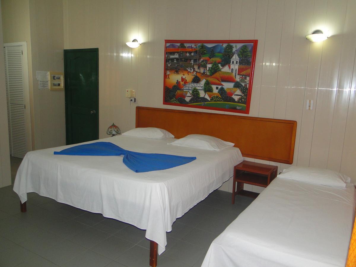 Hotel Nitana Coveñas Kültér fotó